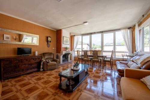 Potes Maison | La casa de Chachi