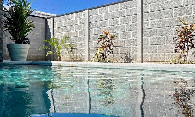 Bandera Maison | La Casa de Papi