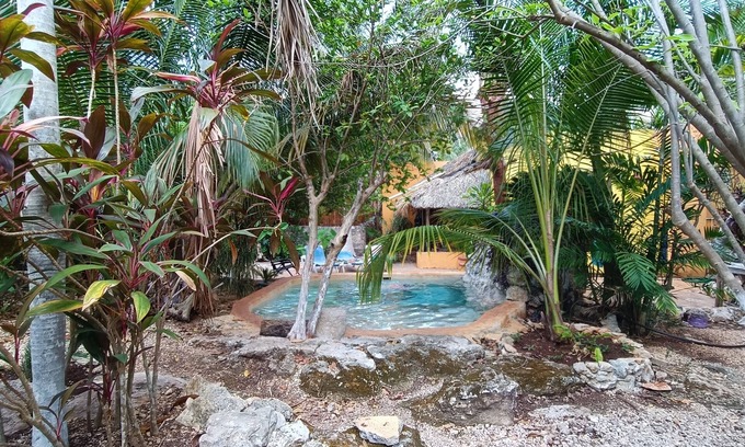 Piste Maison | La casa de piedra y colores