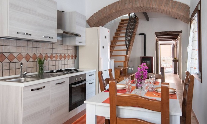 Gonnesa Maison | La Casa di Annetta - Three Bedroom House, Sleeps 6