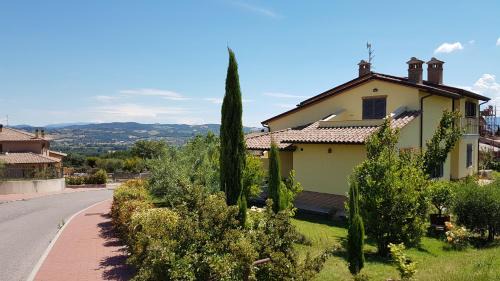 Fratta Appartement | La casa di Marco e Lorella