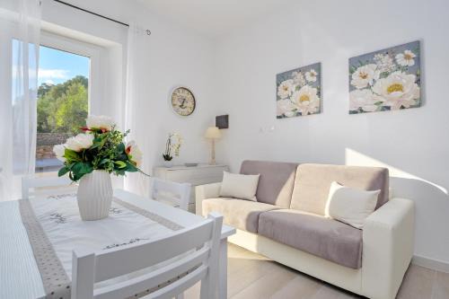 Loiri Maison | La Casetta Bianca