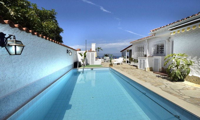 Los Realejos Maison | Bungalow dans un endroit très calme avec vue imprenable sur la mer et piscine chauffée