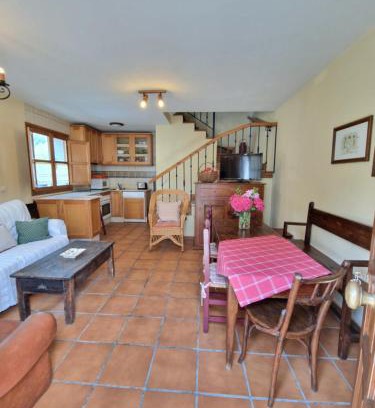 Cabrales Maison | La Casona de Pascueru de POO DE CABRALES