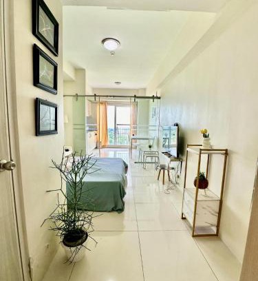 Amadeo Appartement | La Cassandra at SMDC Wind Residences Tower 2 - Tagaytay City