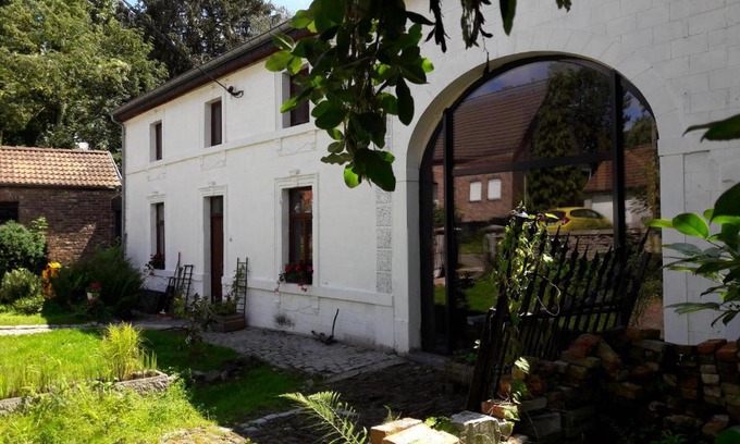 Villers-le-Bouillet Maison | La cave au chat'pitre/l'étable