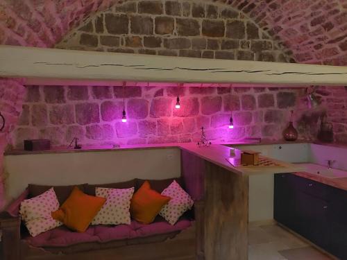 Vogue Appartement | La cave des amoureux