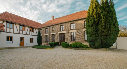 Montgueux Lit Et Petit-Déjeuner | La Chambre D'amis LA COSTIGNIERES