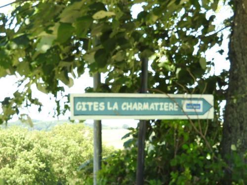 Haute-Rivoire Maison | La Charmatière