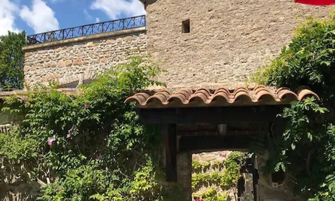 Molieres-sur-Ceze Appartement | La Cigale - in former vineyard, nature park, vacation apartment for 2 people