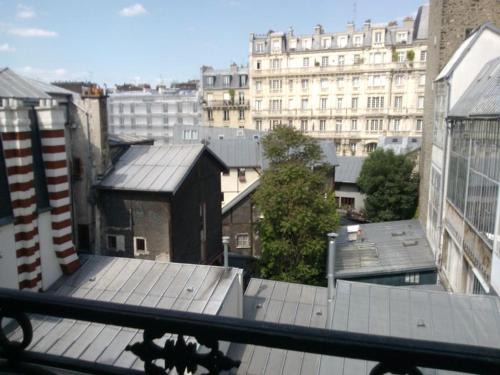 Quartier des Grandes-Carrieres Appartement | La Cité des Fusains