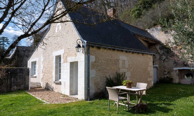 Nazelles-Negron Maison | La Closerie, adorable maison, parc du chateau des Ormeaux, 6 km d'Amboise.