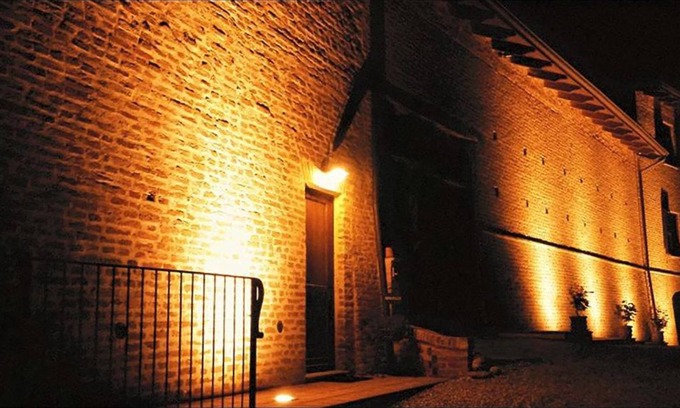 Cimitero di Roatto Lit Et Petit-Déjeuner | La Corte San Michele B&B