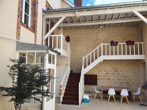 Mareuil-sur-Ay Lit Et Petit-Déjeuner | La Cour des Marotiers