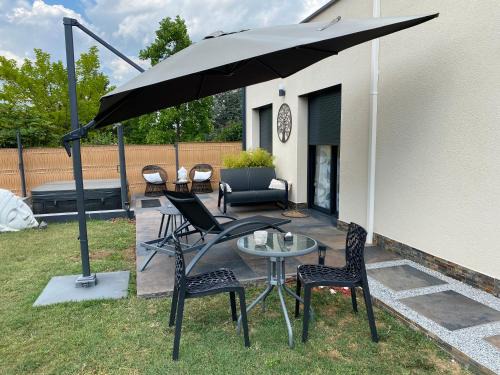 Guereins Maison | La Croisée Chambre d hôte avec sanitaires partagés