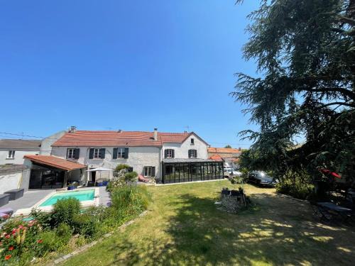 Sainte-Genevieve-des-Bois Maison | La demeure de Liers