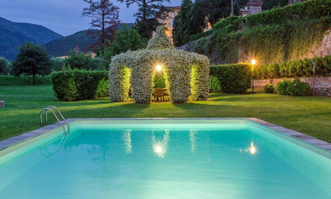 Badia Cantignano Maison | La Dimora dell'Inventore Luxury B&B