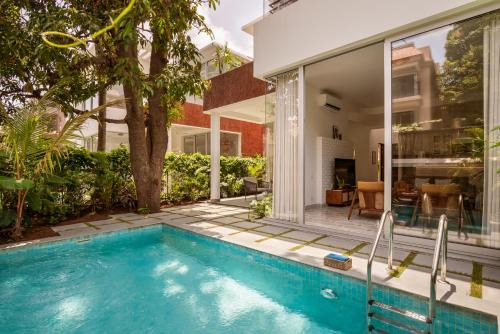 Kudal Villa | La Donaira 2 & 3 BHK Villas with Private Pool Garden & Kitchen 10 mins to Vagator & Morjim Beach