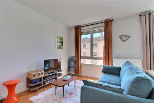 Croix Rousse Appartement | La Douce Parenthèse - Studio with garage - Lyon 4th