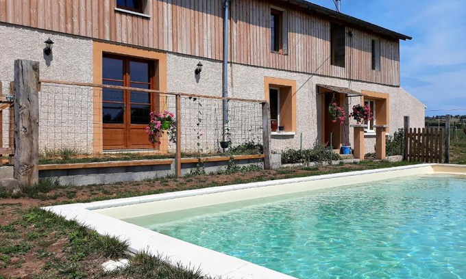 Vendranges Lit Et Petit-Déjeuner | La ferme du Bouton d'Or