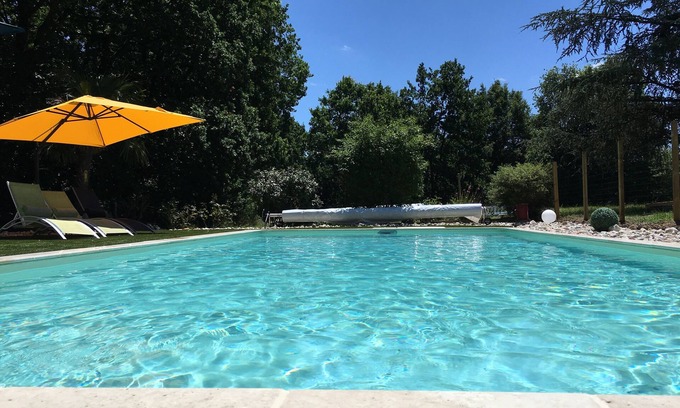 Monclar-de-Quercy Lit Et Petit-Déjeuner | La Forestière