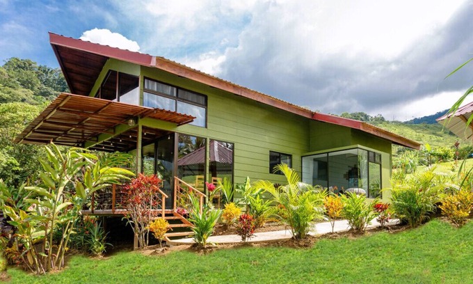 Penas Blancas Cabine | La Fortuna Rainforest Glass Cabin With Amazing Views