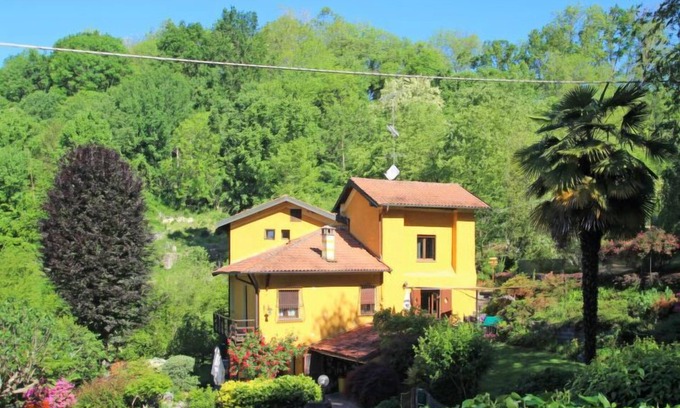 Oleggio Castello Appartement | La Furnaseta by Interhome