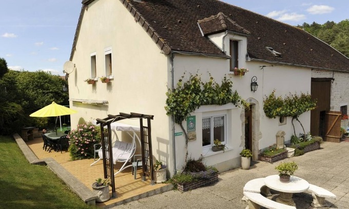 Eguilly-sous-Bois Maison | La Garenne - EGUILLY SOUS BOIS