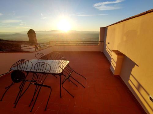Peccioli Appartement | La grande terrazza, centro borgo