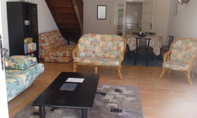 Valeilles Maison | La Grange - Belle ferme en pierre restaurée dans un hameau français isolé