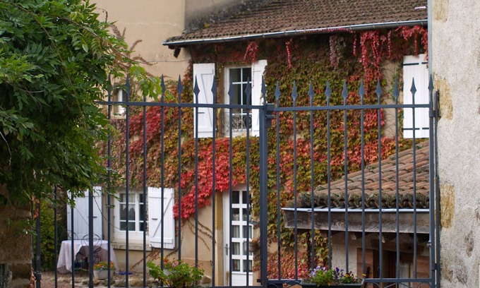 Coutouvre Maison | La Grange : Chambre Hivernage