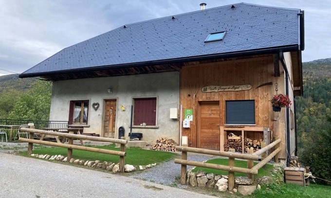 Aillon-le-Vieux Maison | LA GRANGE DE LEYAT - AILLON LE VIEUX
