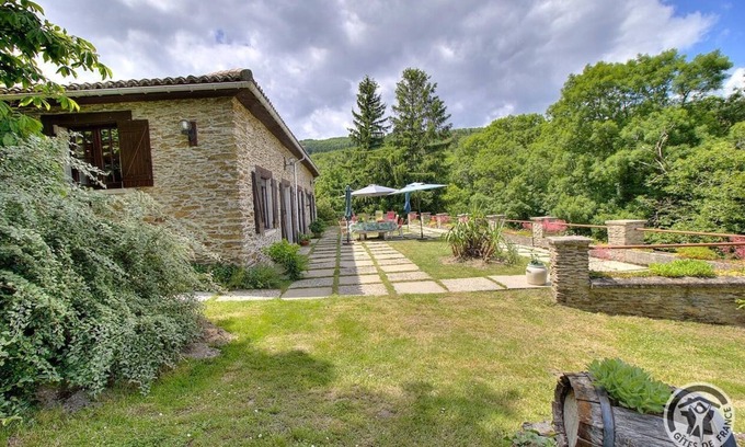 Longes Maison | La Grange des Balas - LONGES