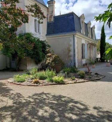 Saintes Appartement | La Grelauderie 8