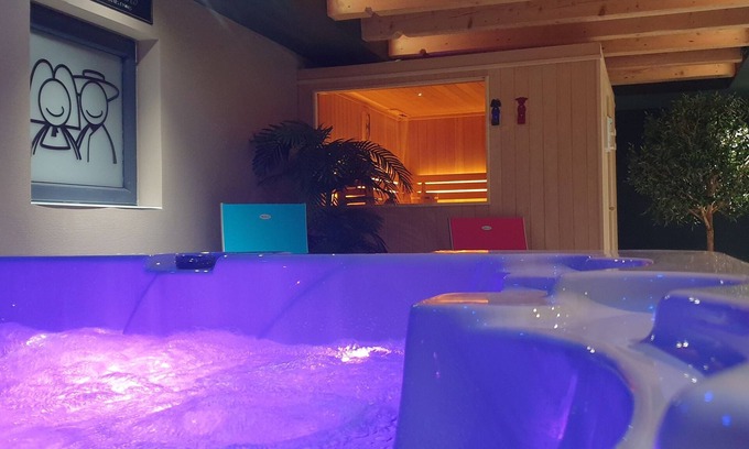 Sigolsheim Maison | La Griffe à Foin, Kaysersberg - Maison de 300 m² - Jacuzzi Sauna Privatif