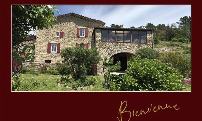 Saint-Jean-du-Gard Appartement | LA GROSSILLE: a traditional Cévennes farmhouse.