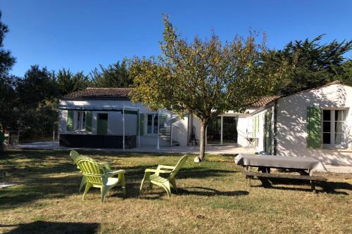 Ile-d'Aix Villa | La Léinade