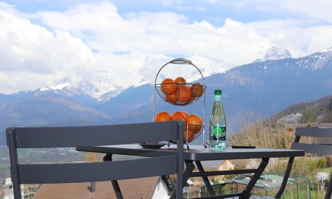 Monthey Appartement | la lapia