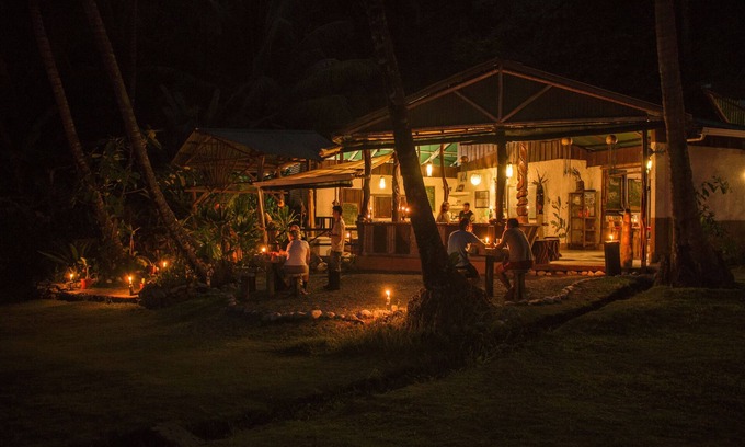 Carate Cabine | La Leona Eco Lodge