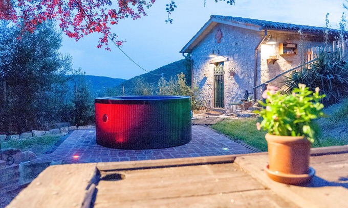 Fratta Villa | La limonaia, villa avec jacuzzi chauffé
