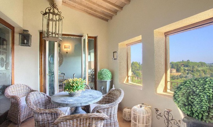Castelfalfi Appartement | La Loggia