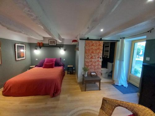 Lalbenque Maison | La maison au frêne