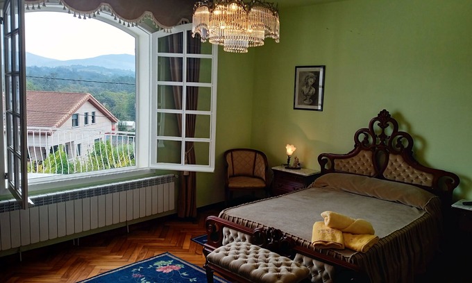 Ponteareas Maison | La Maison D'abellera, Disfruta de un Ambiente Familiar, una Casa Gran Casa