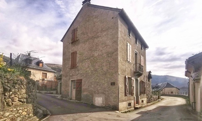 Cazeaux-de-Larboust Autre | La Maison de la Neste