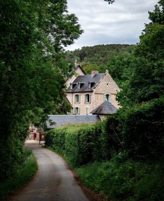 Saint-Leonard-des-Bois Lit Et Petit-Déjeuner | La Maison du Gasseau