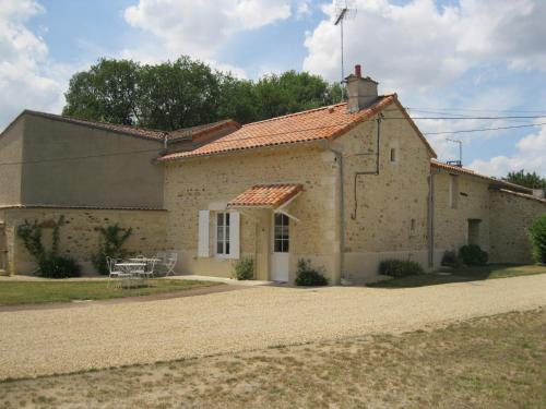 Chauvigny Maison | LA MAISON D'HENRI