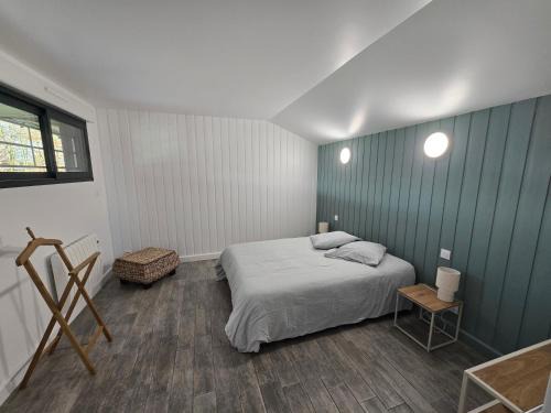 Cosse-le-Vivien Maison | La Maison de Julise