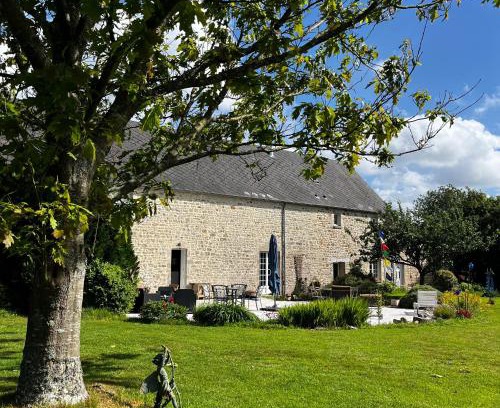Golleville Lit Et Petit-Déjeuner | La Maison de la Hulotte