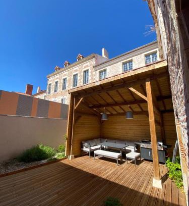 Agen Maison | La Maison des Filles