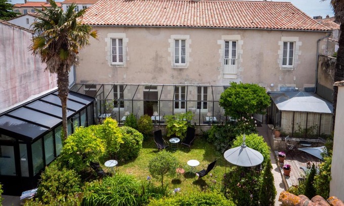 Saint-Martin-de-Re Hôtel | La Maison Douce